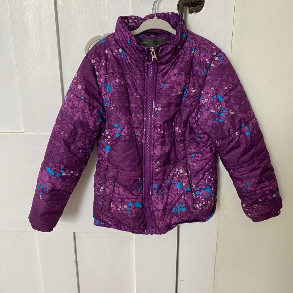 Jupa girls jacket 5T with matching hat. Excellent used condition